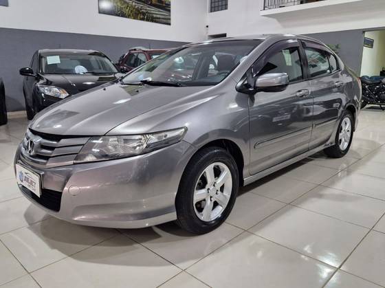 HONDA CITY 1.5 LX 16V FLEX 4P MANUAL HONDA CITY 1.5 LX 16V FLEX 4P MANUAL